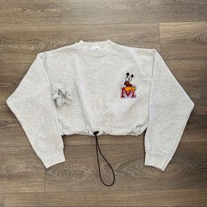 Mickey Mouse cropped sweater